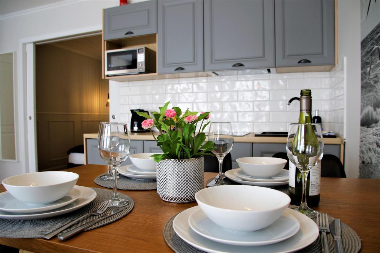 Royal Maris 3 Apartments: Prime Location Apartment Ustka