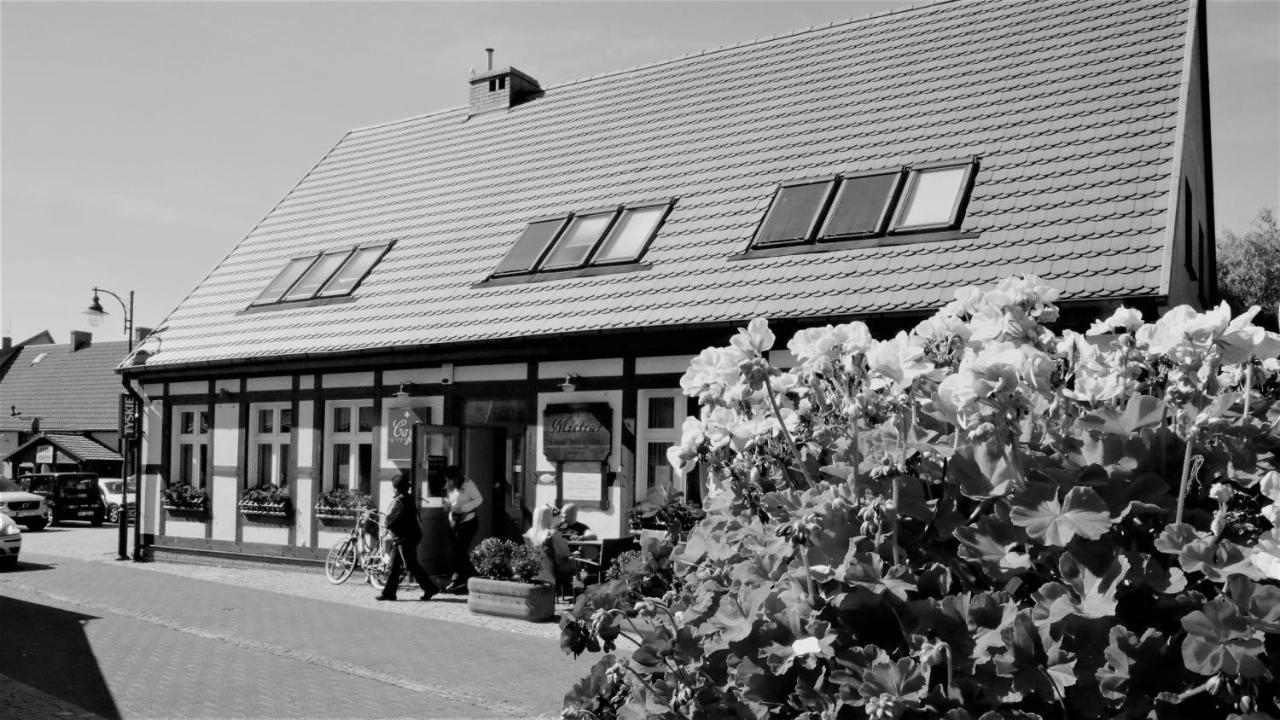 Royal Maris 3 Apartments: Prime Location Apartment Ustka